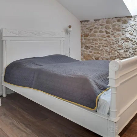 Prázdninový dům Charming Holiday Home In Rouzede With A Private, Heated Swimming Pool Rouzède
